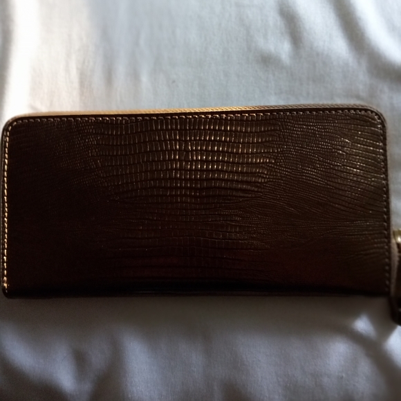 Cole Haan wallet - Picture 3 of 6